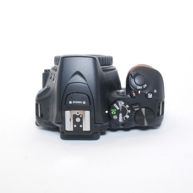 d5600 dslr camera