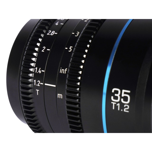 Sirui Nightwalker Series 35mm T1.2 S35 Manual Focus Cine Sirui Nightwalker Series 35mm T1.2 S35 Manual Focus Cine