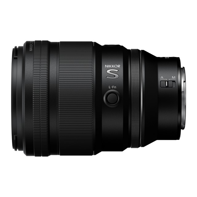Nikon NIKKOR Z 135mm f/1.8 S Plena レンズ Nikon NIKKOR Z 135mm f1.8 S Plena lens | £2299.00 - Castle Cameras