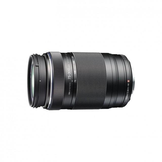 M.zuikoED75-300mm F4.8-F6.7II + 純正フード M.ZUIKO DIGITAL ED 75-300mm F4.8-6.7 IIにはレンズフードがついて