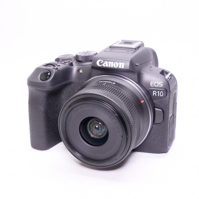 Canon Used Canon EOS R10 Mirrorless camera with 18-45mm lens