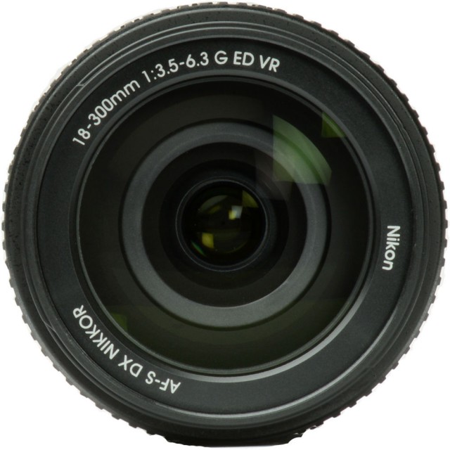 Nikon AF-S DX 18-300mm f3.5-6.3G ED VR lens - Castle Cameras