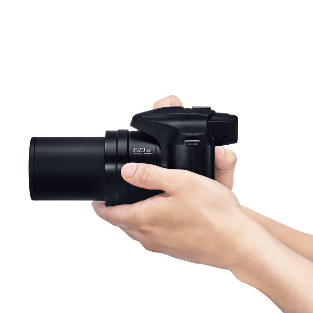 Panasonic Lumix DC-FZ82D Digital Camera | £379.00 - Castle Cameras