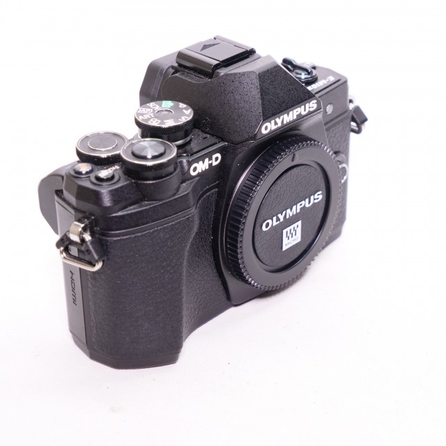 OLYMPUS OM-D E-M10 MarkⅢ ボディ/ブラック 【公式通販】