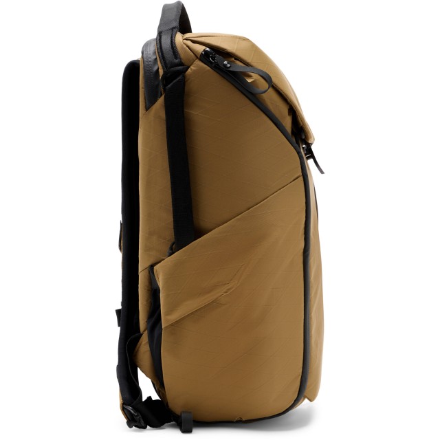 Peak Design Everyday Backpack 20L v2, Coyote - Castle Cameras