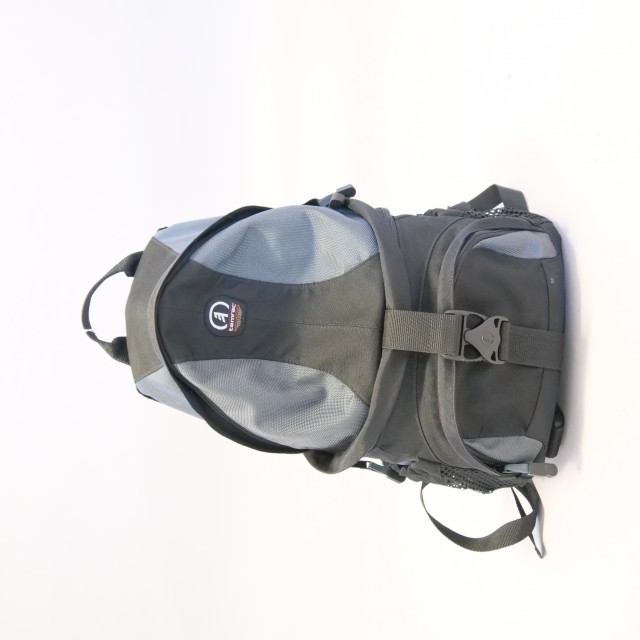 Tamrac Used Tamrac Adventure 7 Backpack