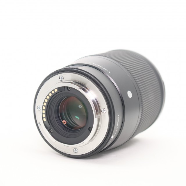 Used Sigma 16mm f1.4 DC DN Contemporary lens for Fujifilm X | £279