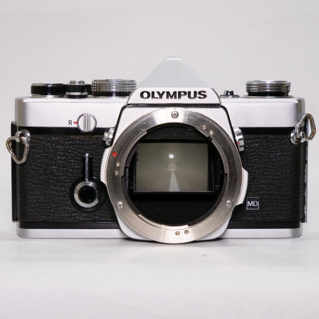 OLYMPUS オリンパス OM-1 SLR 35mm Film Camera MF Silver Body