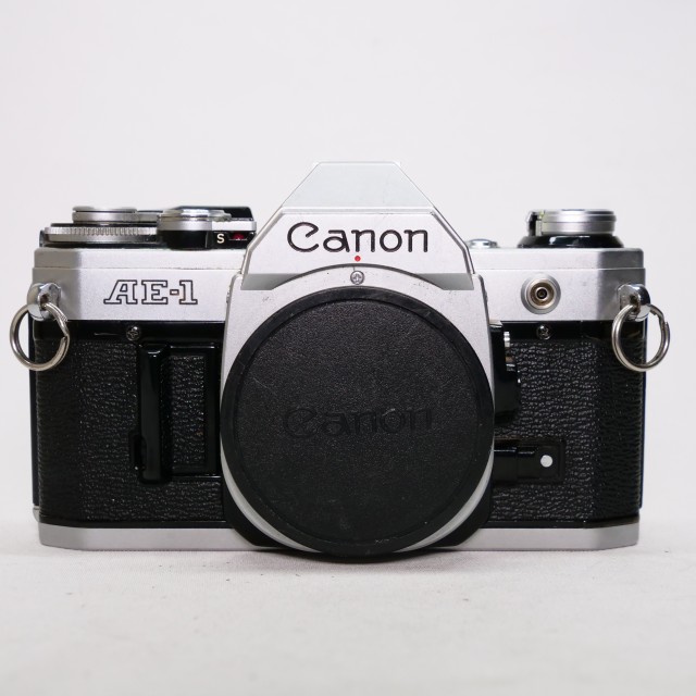 Canon Used Canon AE-1 35mm SLR body