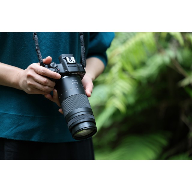 Canon RF 75-300mm F4-5.6 lens | £216.00 - Castle Cameras