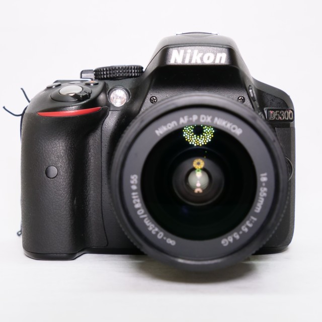 Nikon Used Nikon D5300 DSLR camera with 18-55mm lens