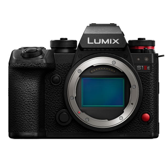 Lumix Panasonic S1IIE Mirrorless Camera Body