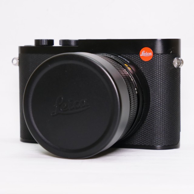 Sundry Used Leica Q3 premium full-frame compact camera