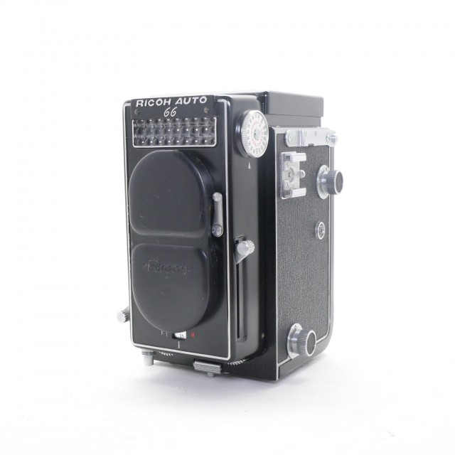 Ricoh Used Ricoh Auto 66 medium format TLR with 80cm f3.5 lens