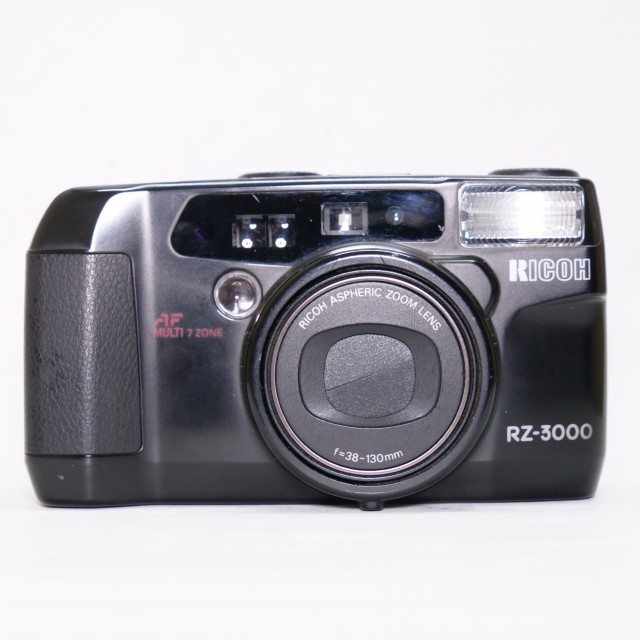 Ricoh Used Ricoh RZ-3000 Date 35mm compact camera