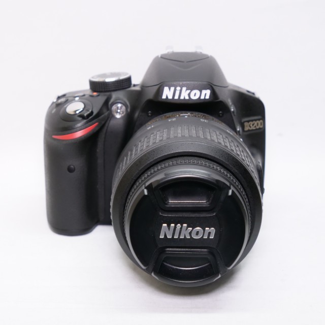 Nikon Used Nikon D3200 DSLR with 18-55mm lens