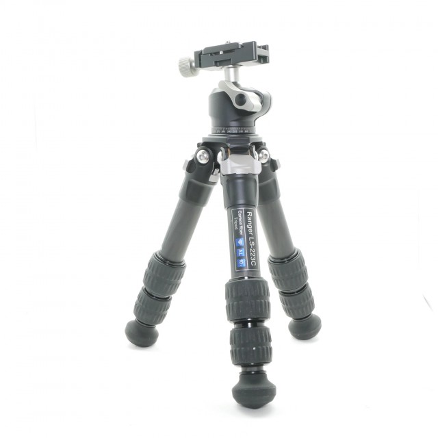 Sundry Used Leofoto Ranger LS-223C carbon fibre tripod with LH-25 Ballhead