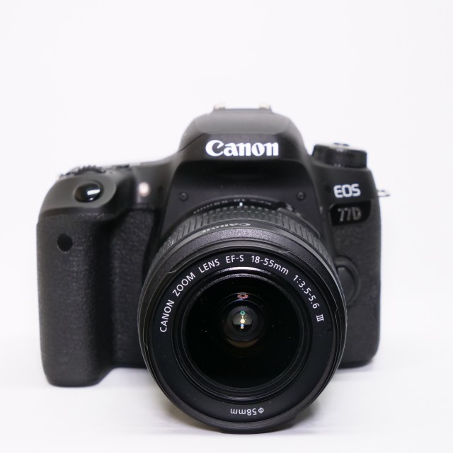 Canon Used Canon EOS 77D DSLR with 18-55mm lens