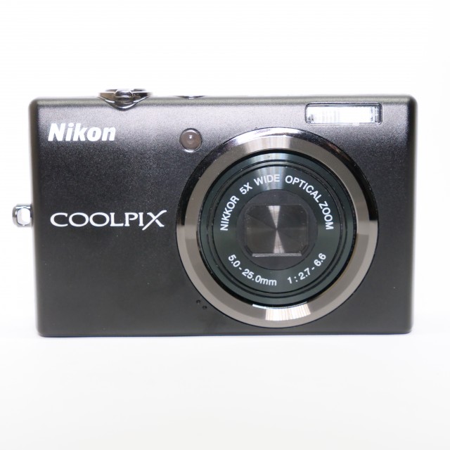 Nikon Used Nikon Coolpix S570 digital compact camera