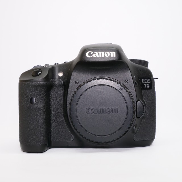 Canon Used Canon EOS 7D DSLR body