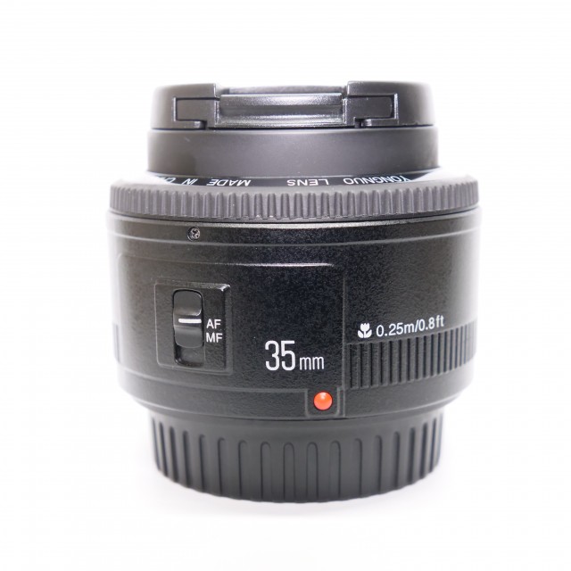Sundry Used Yongnuo 35mm f2 lens for Canon EOS