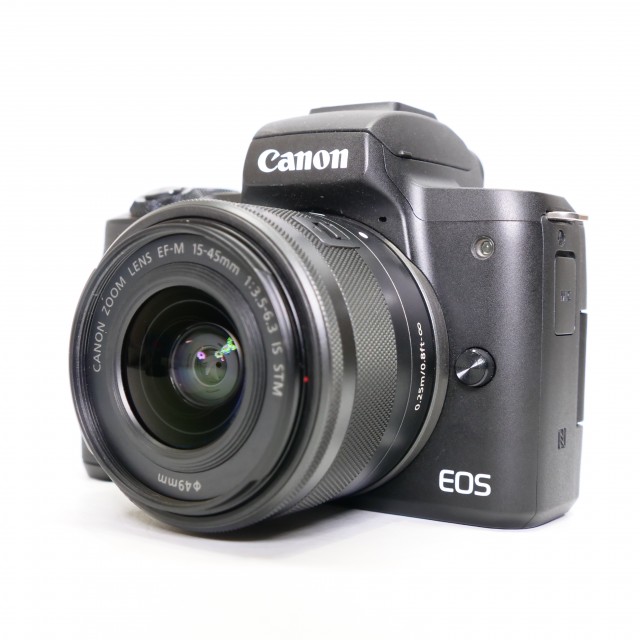 Canon Used Canon EOS M50 Mirrorless camera with 15-45mm lens