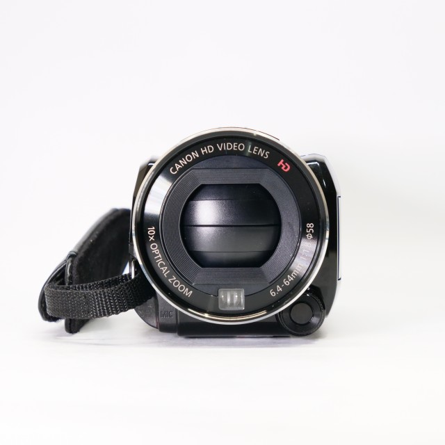 Canon Used Canon Legria HF-S21 camcorder