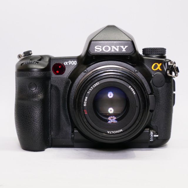 Sony Used Sony Alpha 900 Full frame DSLR with 50mm lens