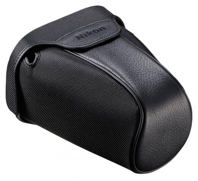 Nikon CF-DC3 Semi-soft case, Black