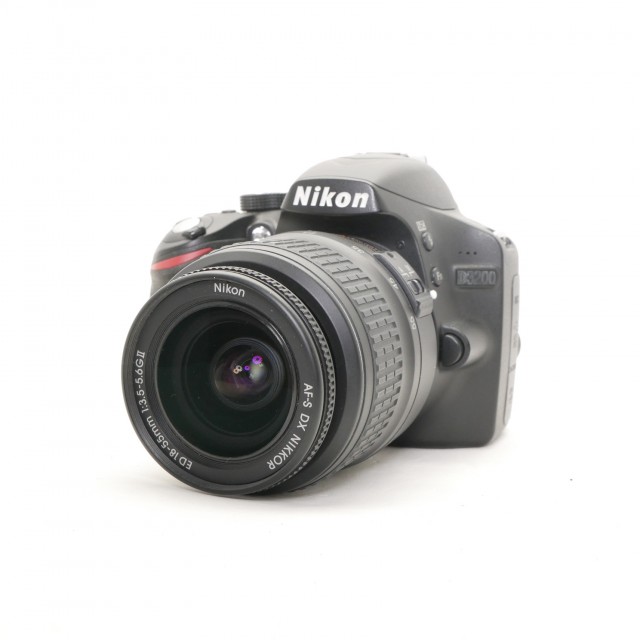 Nikon Used Nikon D3200 DSLR with 18-55mm lens