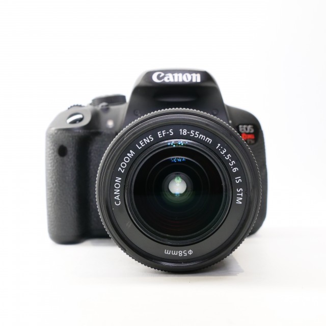 Canon Used Canon EOS Rebel T5i/700D DSLR with 18-55mm lens