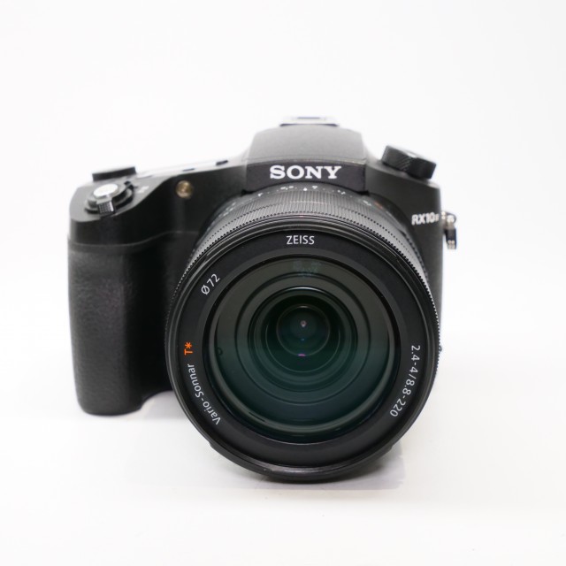 Sony Used Sony RX10 IV bridge camera