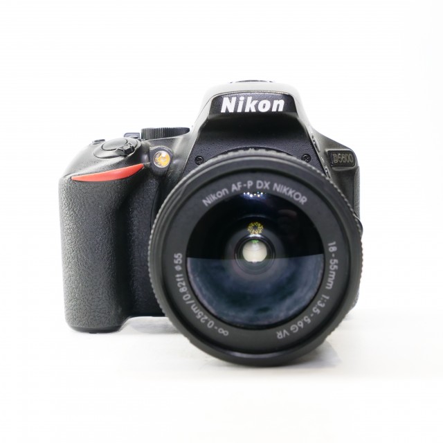 Nikon Used Nikon D5600 DSLR with 18-55mm lens