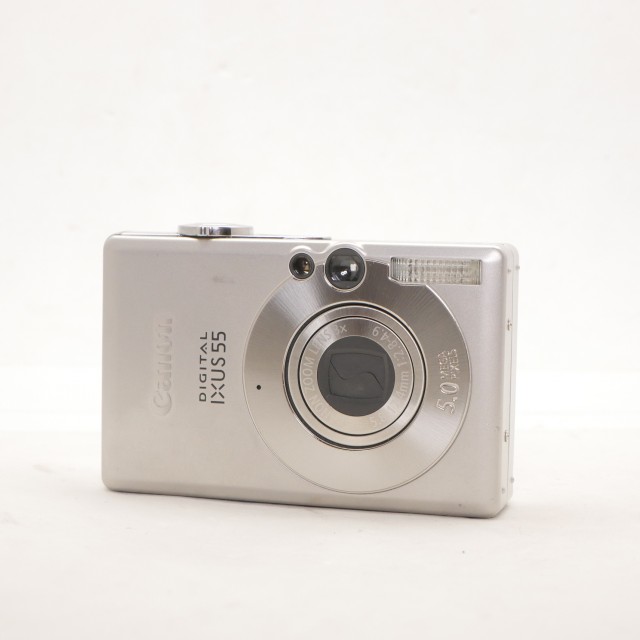 Canon Used Canon IXUS 55 digital compact camera