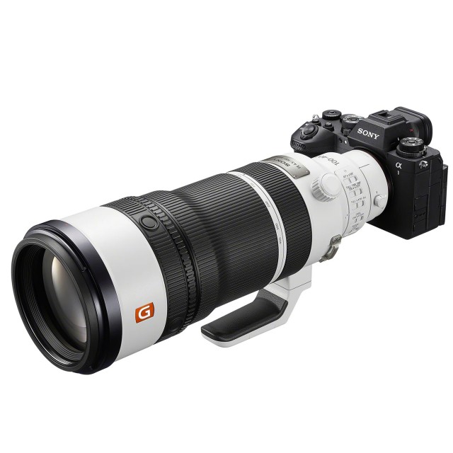 Sony FE 100-400mm f4.5 OSS GM Lens | £4399.00 - Castle Cameras