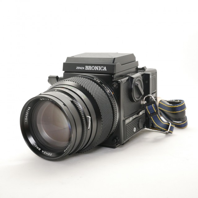 Sundry Used Bronica ETR-Si 6x4.5 Medium Format Film Camera with Zenzanon MC 150mm f3.5 lens