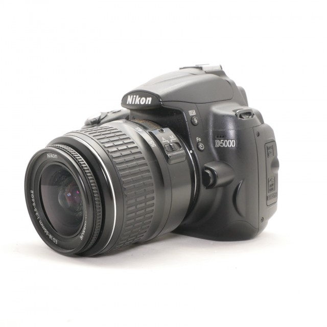 Nikon Used Nikon D5000 DSLR with 18-55mm lens