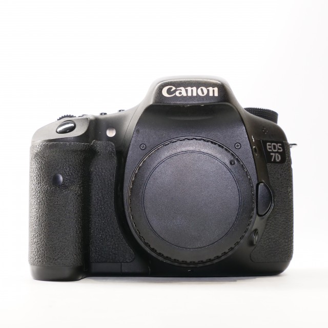 Canon Used Canon EOS 7D DSLR body