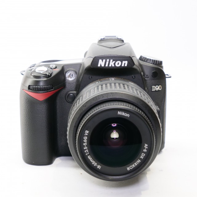 Nikon Used Nikon D90 DSLR with 18-55mm VR lens