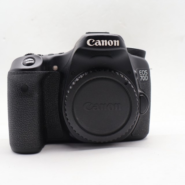 Canon Used Canon EOS 70D DSLR body