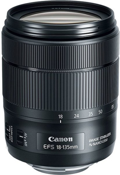 Canon EF-S 18-135mm f3.5-5.6 IS USM lens