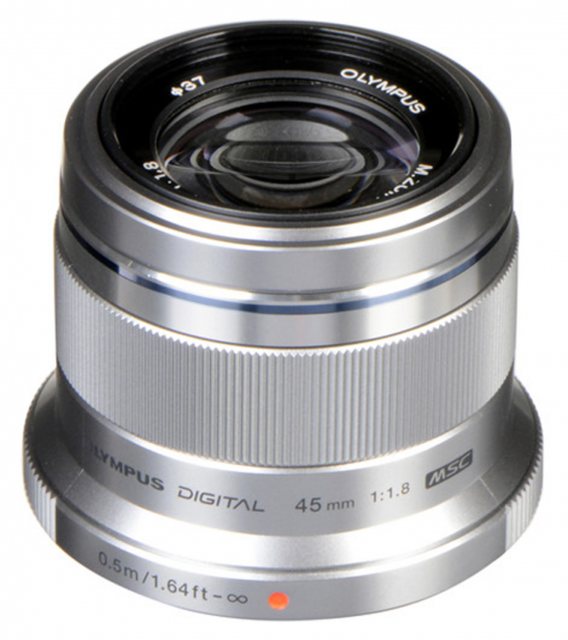 Olympus M.ZUIKO DIGITAL 45mm f1.8 lens, silver
