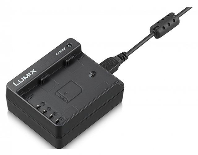 Lumix Panasonic DMW-BTC13E Battery charger for BLF19 battery