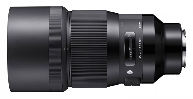 Sigma 135mm f1.8 DG HSM Art lens for Sony FE