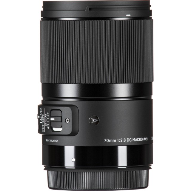 Sigma 70mm f2.8 DG Macro Art lens for Canon EOS