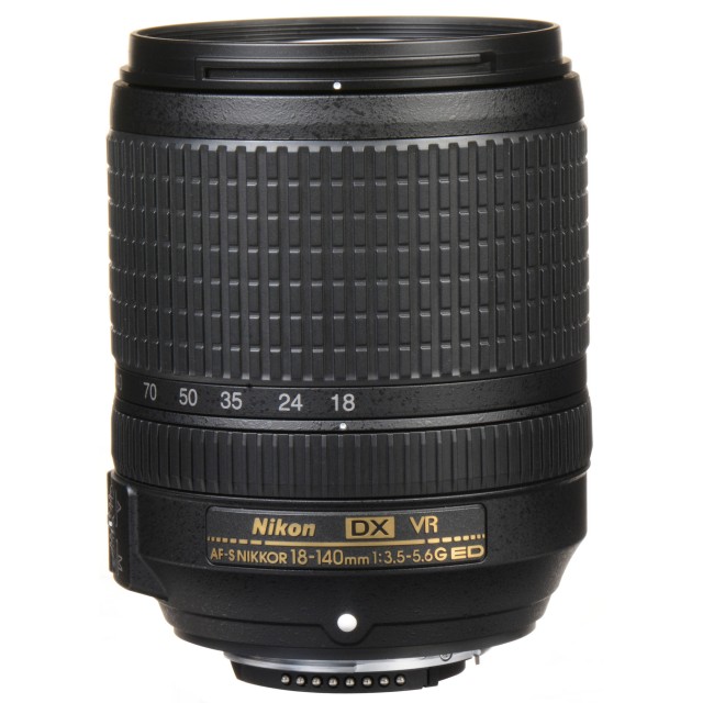 Nikon AF-S DX 18-140mm f3.5-5.6G ED VR lens