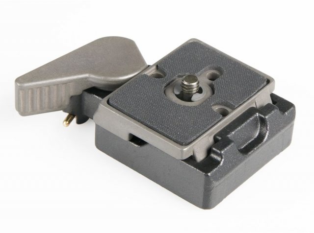Manfrotto Manfrotto 323 Rectangular Quick Release Plate Adapter