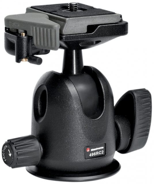 Manfrotto 496RC2 Compact Ball Head with RC2 quick release plate