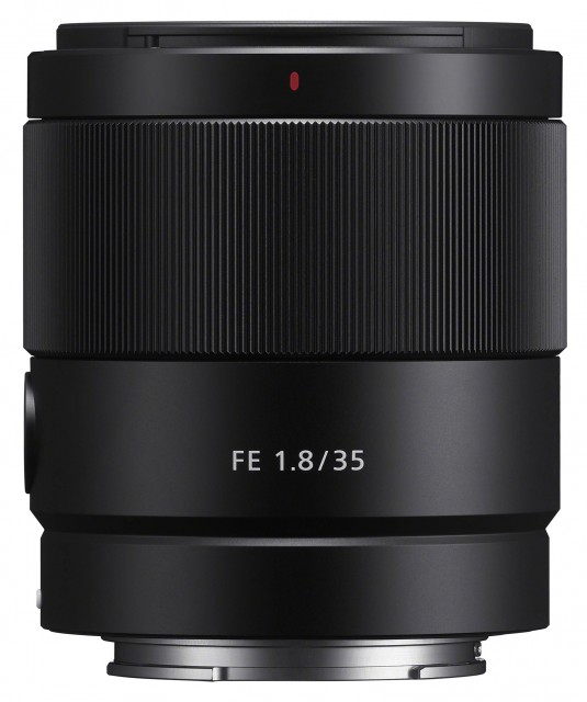 Sony FE 35mm f1.8 lens